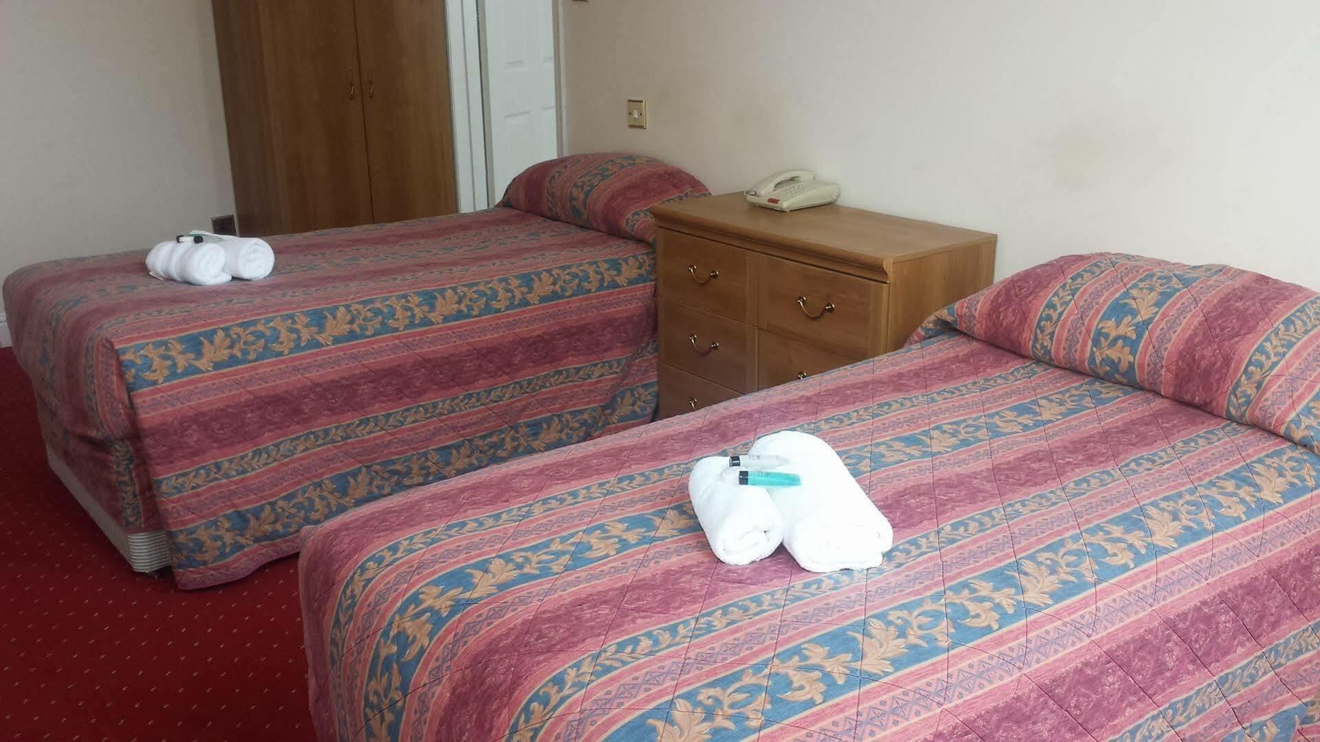 The Mansion Lions Hotel Eastbourne Kültér fotó